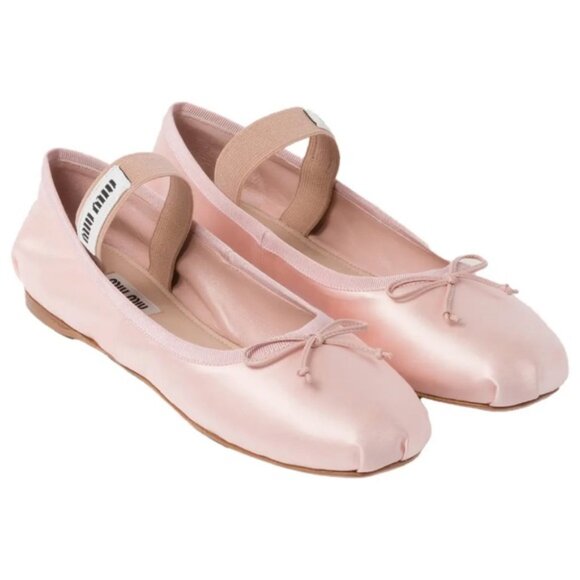 Designer Miu Miu Pink Ballet Flats Fits size 38 - Picture 1 of 4